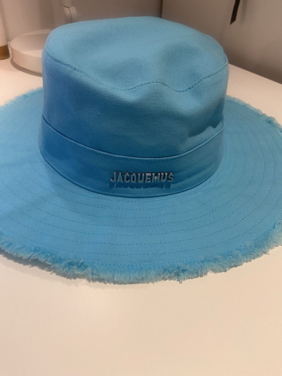 Jacquemus Copricapi, berretti & cappellini: Jacquemus Bucket Hat – Usato da Embrach venduto da tarosa99