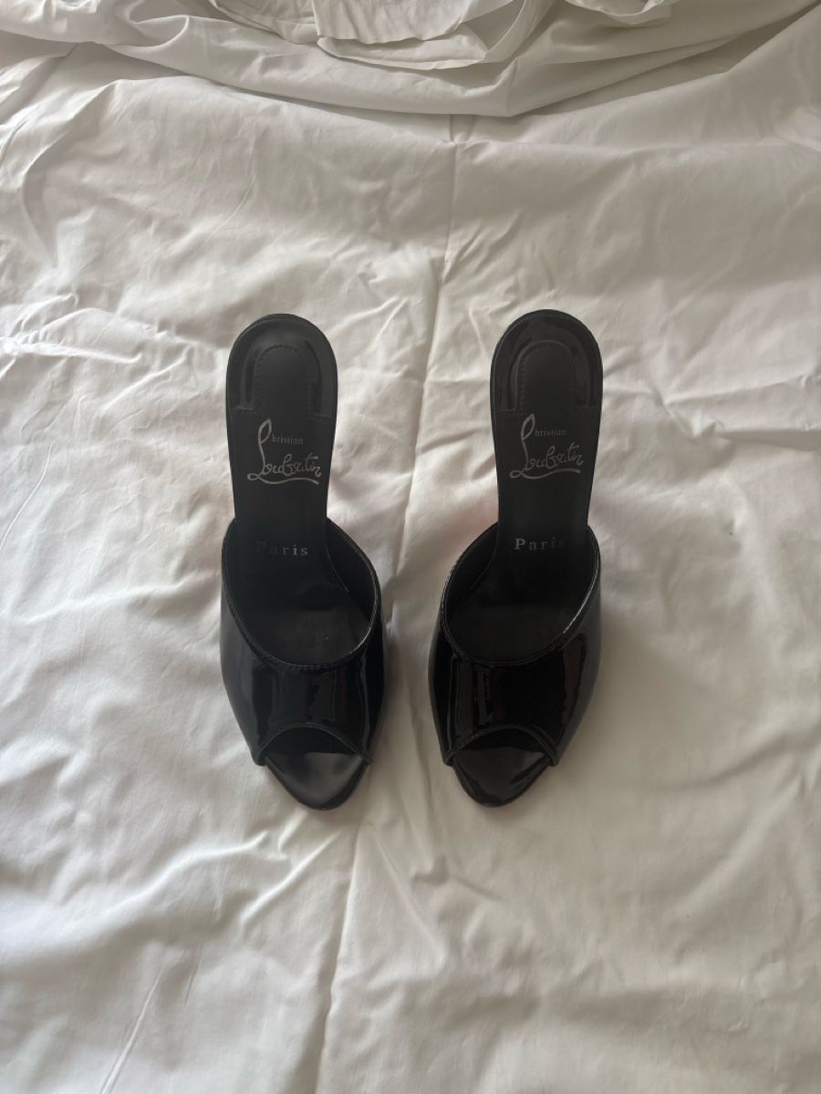 Christian Louboutin Chaussures femmes: Black Loubutin heels – Neuf (Voir description) à Neuenhof par Stockz