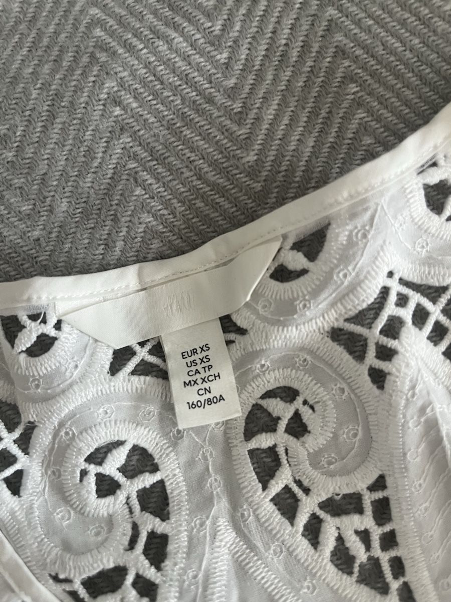 H&M Vestiti: Weiss Spitze Kleid Grösse XS neuwertig – Nuovo (secondo la descrizione) da Olten venduto da sae_82z2 3
