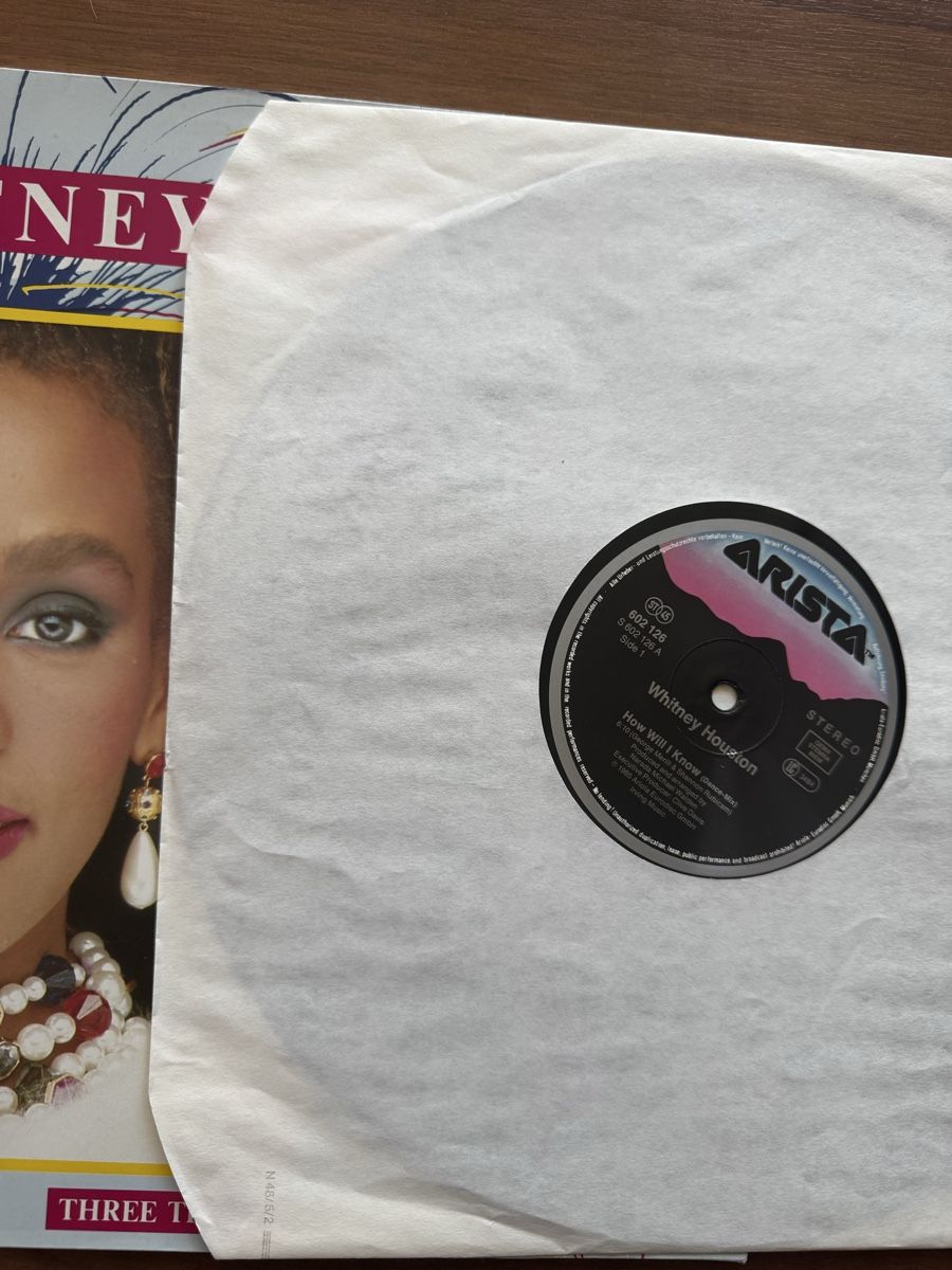 Dischi in vinile: Whitney Houston- How Will I Know - 12" Maxi - 80s – Usato da Rorbas venduto da BlackstarRecords 2