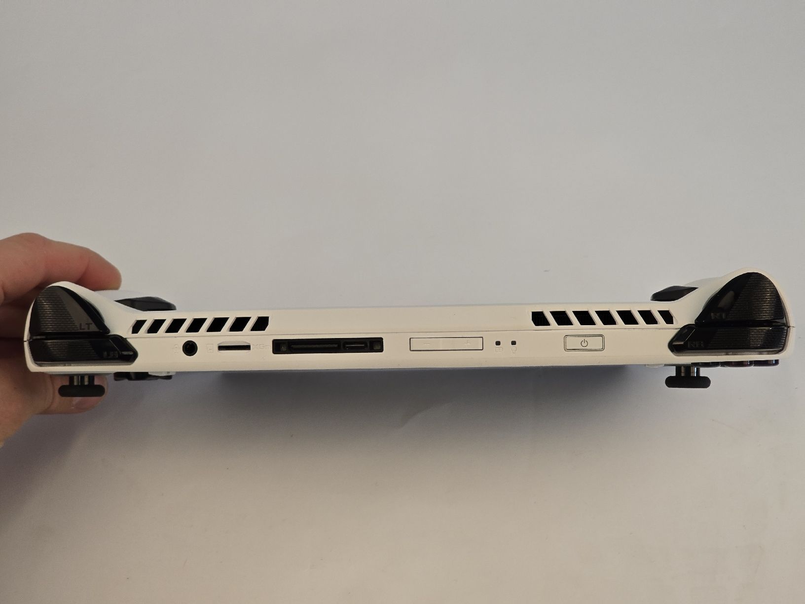 Asus Console: Asus ROG Ally RC71L Handheld 512GB – Usato da Heimberg venduto da Shopper_David 2