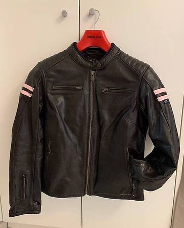 A vendre veste moto cuir (utilisée 2x) Segura 70 lady retro