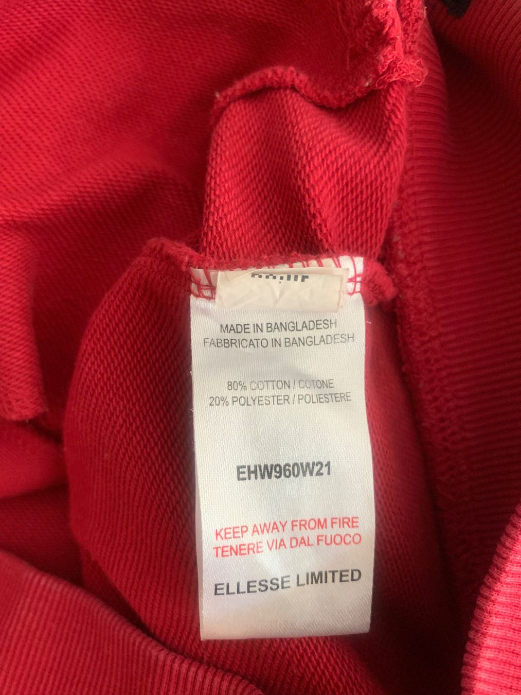 Ellesse Maglioni & Felpe: Ellesse Kapuzenpullover rot Grösse XS – Usato da Rosshäusern venduto da MiJoDoOl 5
