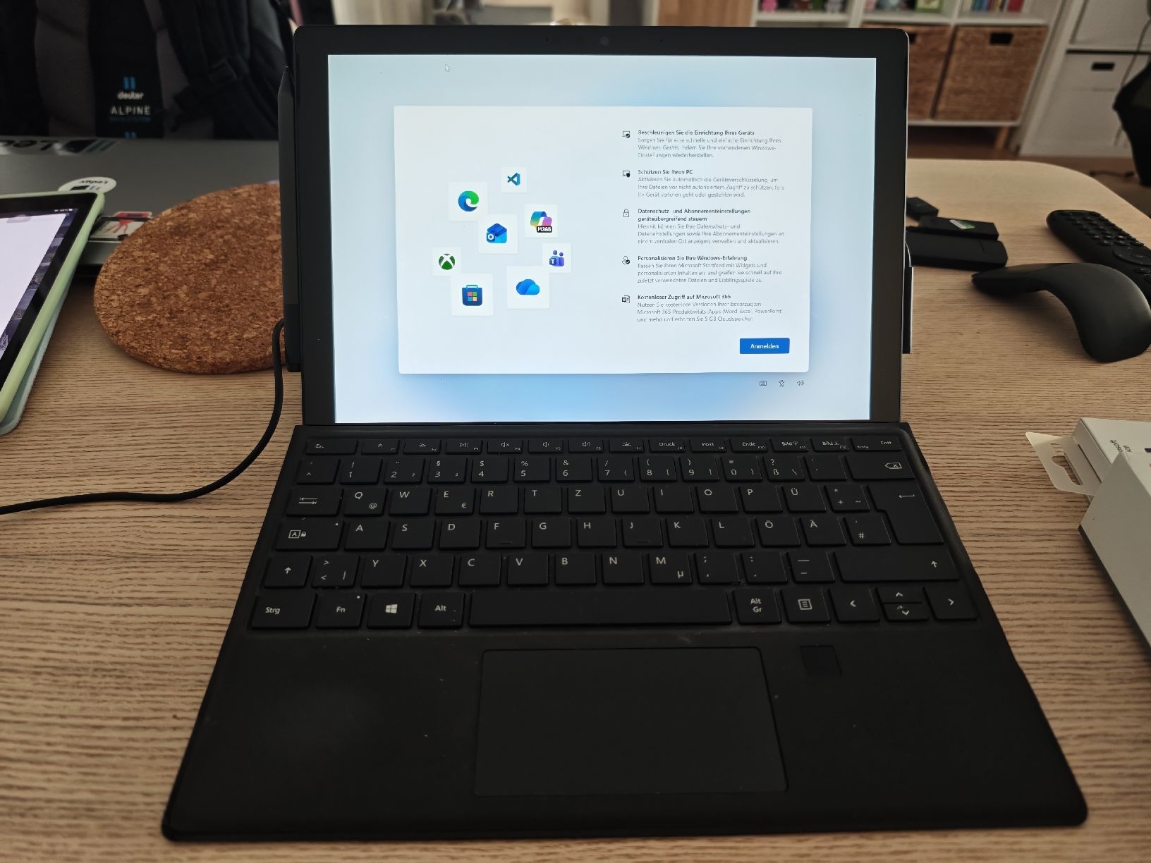 Microsoft Portables: Microsoft surface pro 7 i7 processor 256GB – D'occasion à Dübendorf par RedGreenBlue