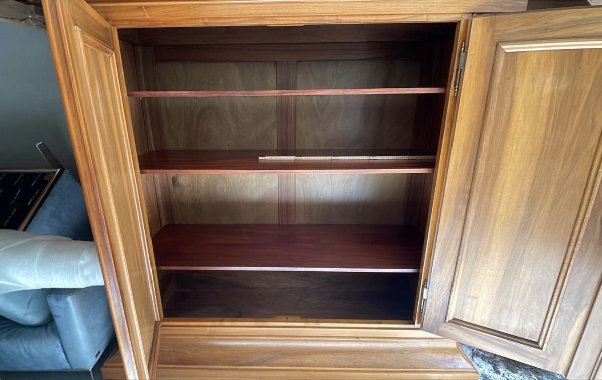 Armadi: Armoire en bois massif – Usato da Courrendlin venduto da RB_RMP 2