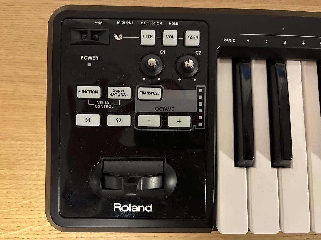 Strumenti musicali: Roland A-49 Black – Usato da Niederbipp venduto da Bonzo_10 1