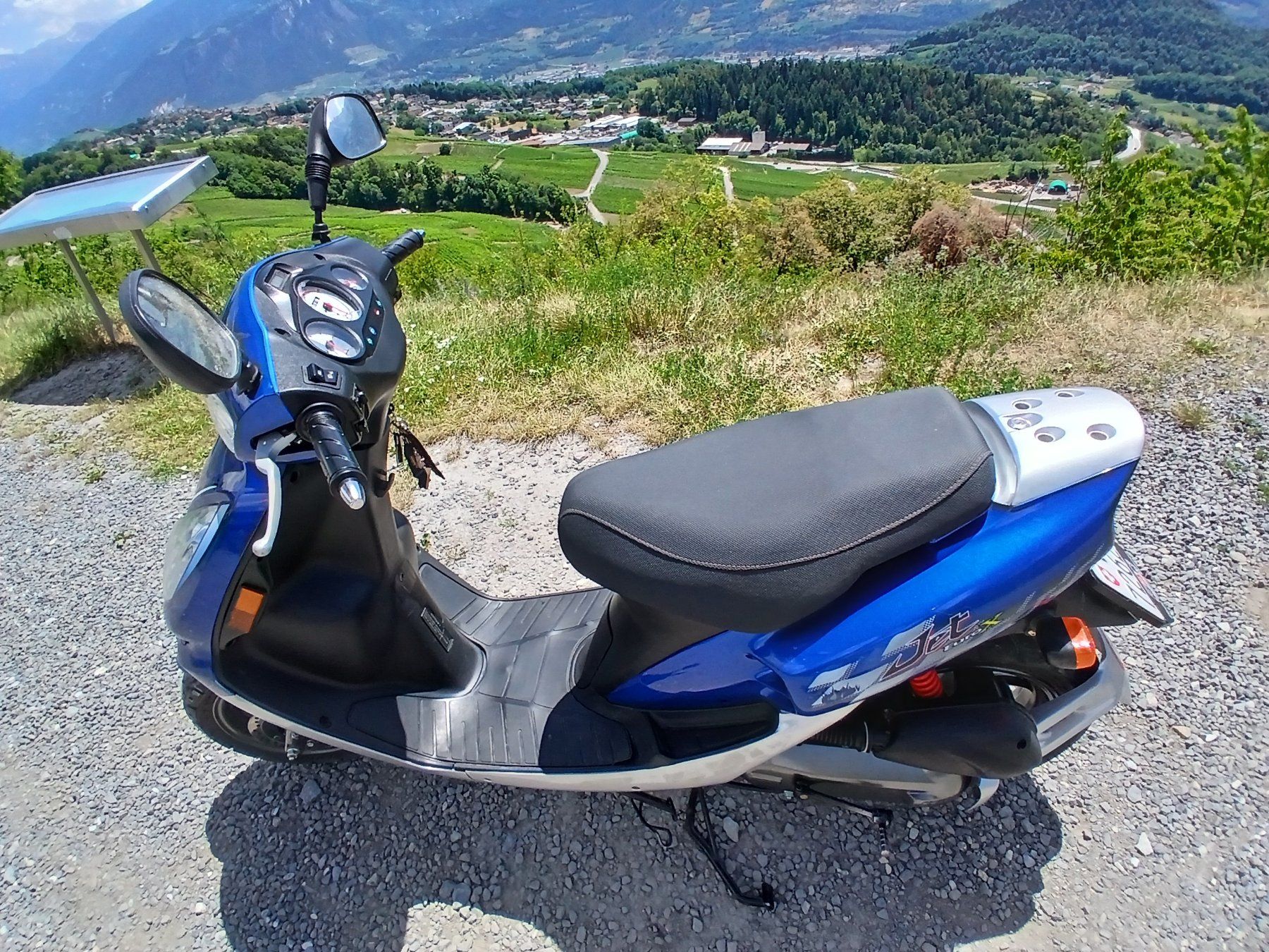 Sym Scooter: Scooter SYM JET  euro x 50 – Usato da Savièse venduto da ago_6wq2 2