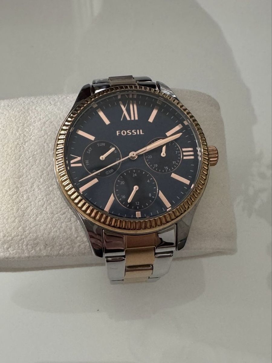 Fossil Bracciali & Braccialetti: Fossil Armbanduhr - Neu – Nuovo (secondo la descrizione) da Zürich venduto da mel_87ct