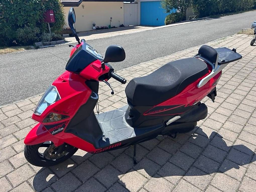Daelim Scooters: Daelim 125 – D'occasion à Bougy-Villars par Jettero0
