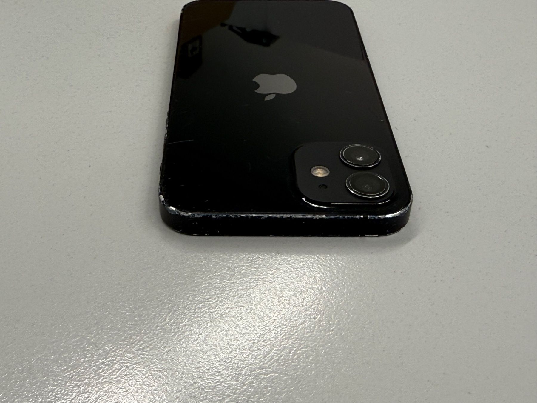 Apple Telefoni cellulari / Smartphones: iPhone 12 256GB – Usato da Zug venduto da ElPhone 4