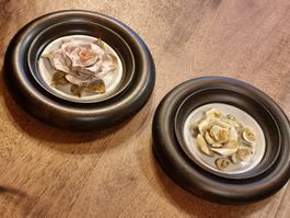 2 Vintage Wandbilder mit 3D Rosen