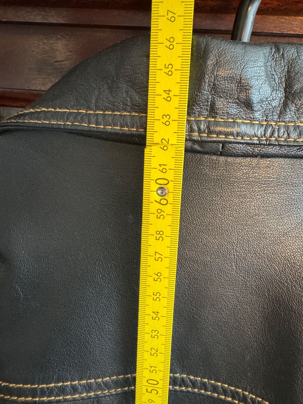 Giacche: Vintage Lederjacke – Usato da Obfelden venduto da cesarina10 3