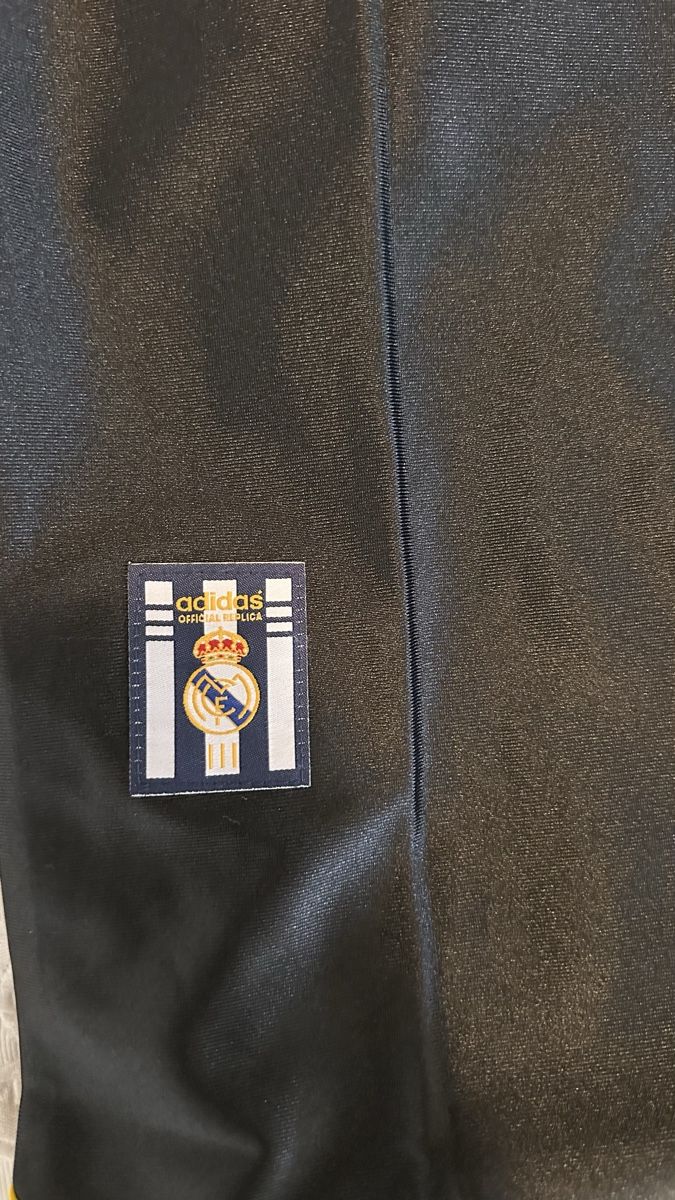 Real Madrid Leibchen & Hosen: RM 1998 - Raul 7 – Neu (gemäss Beschreibung) aus Oberrieden von jon_5cl2 4