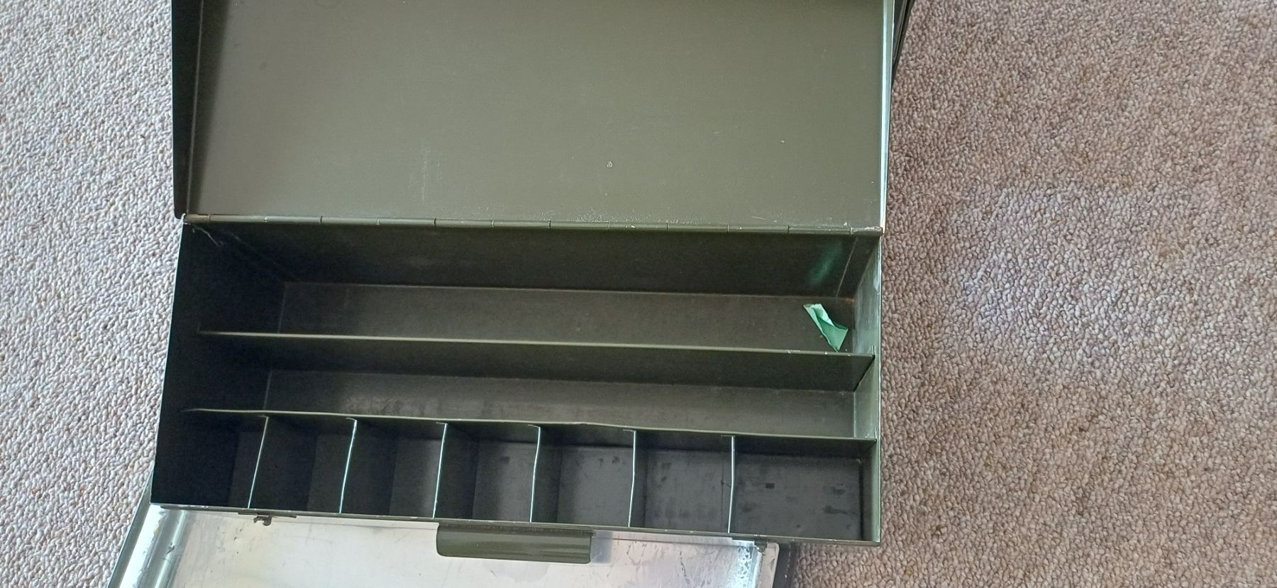 Attrezzatura & Pezzi di ricambio: Armee Sanitätskasten Minibar – Usato da Steffisburg venduto da ursusmaritimus 3