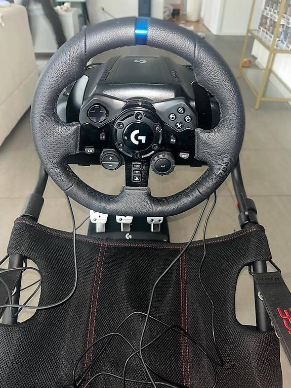 Controller: Logitech G923 SE Version PC/PlayStation + Playseat Challenge – Nuovo e nell'imballaggio originale da Bulle venduto da rdcs77 3