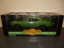 Dodge Superbee 1969 440 Six-Pack 1:18