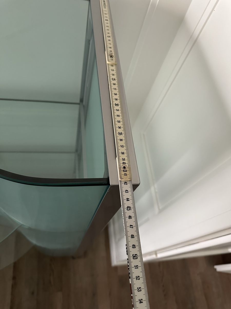 Vetrine: Designerstück Glasvitrine – Usato da Zürich venduto da Josaholic 7