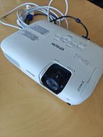Beamer Epson EB-X9