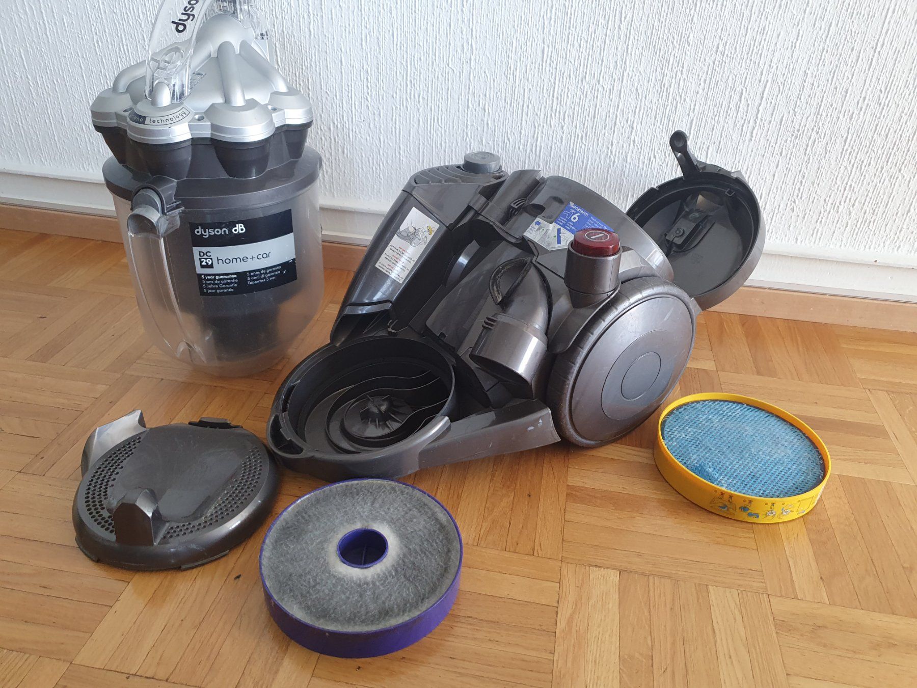 Dyson Aspirapolveri & Accessori: Déffectieux aspirateur dyson – Difettoso da Prilly venduto da RoDyRe