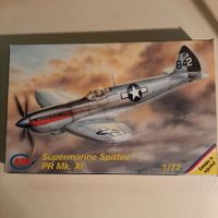 550 ... Supermarine Spitfire P.R. Mk XI ... MPM 72086