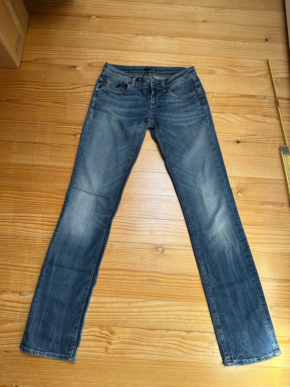 G-Star Jeans: G-Star Jeans Attac straight 27/34 – Usato da Gümmenen venduto da FelizitasHermann