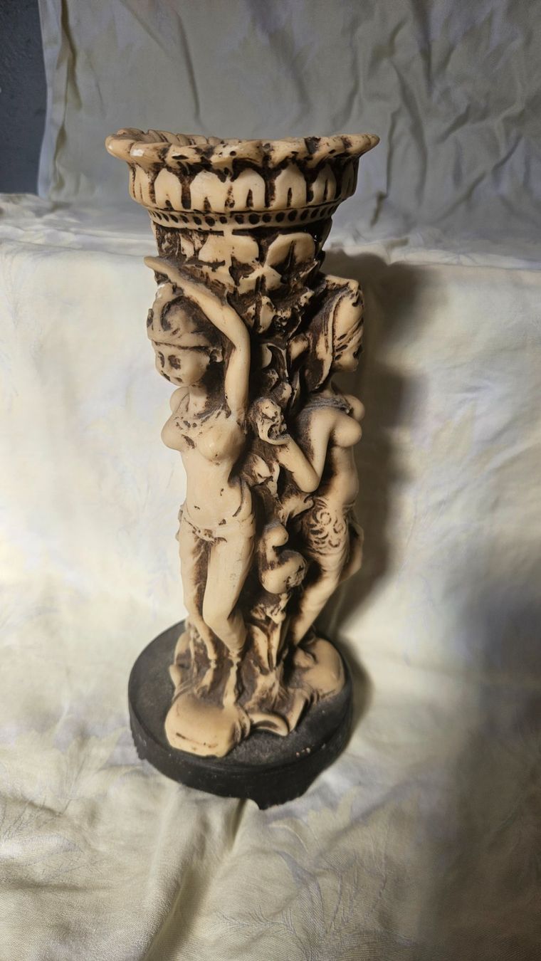Sculture & Statue: Soprammobile contenitore vasetto asiatico – Usato da Melano venduto da H-Sara