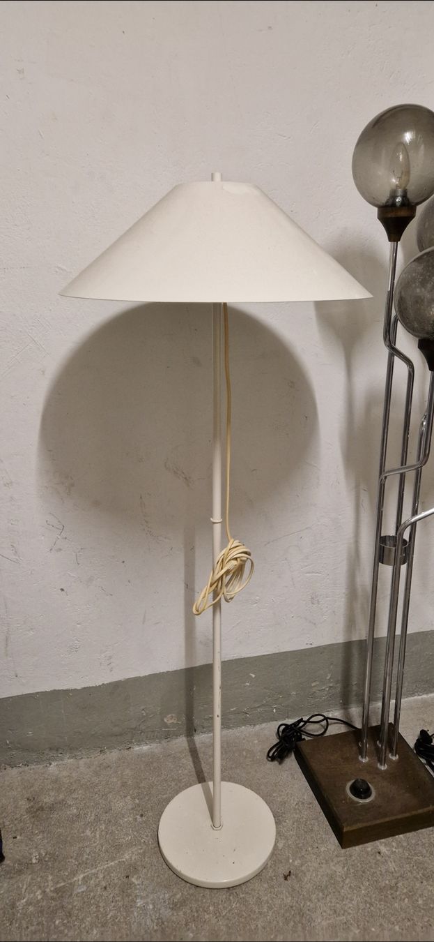 Lampade: Lot Designer Stehlampen – Usato da Zürich venduto da Lina049 3