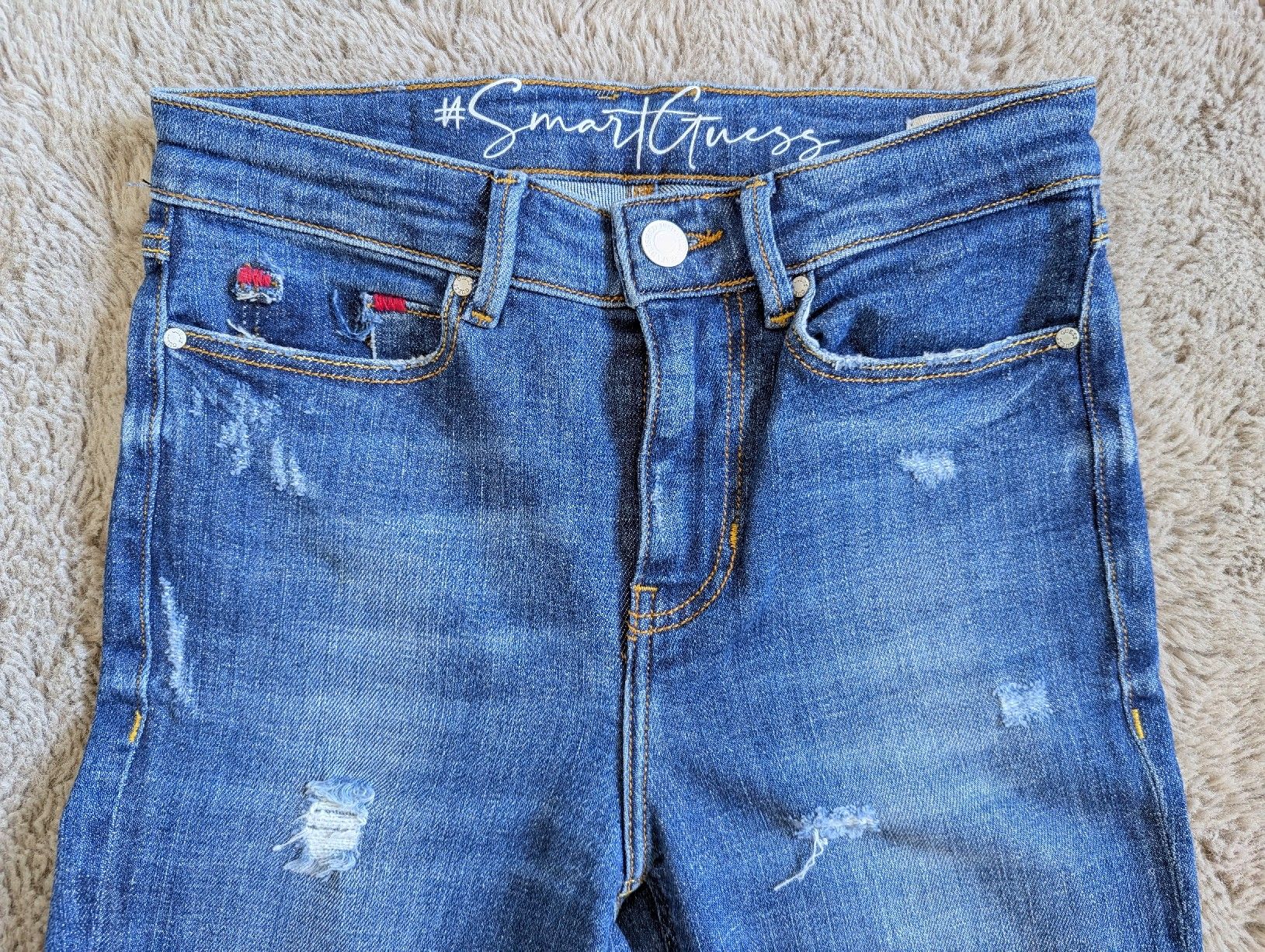 Guess Jeans: jean Guess 26 – Usato da Montreux venduto da dem_gyt9 1