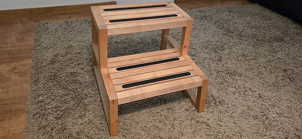 Lettini & sedie per cosmetici: Mobile Massageliege, klappbar – Usato da Buchrain venduto da Marcel0767 3