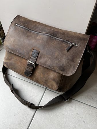 Echtleder Tasche Leonhard Heyden, NP über 270.-
