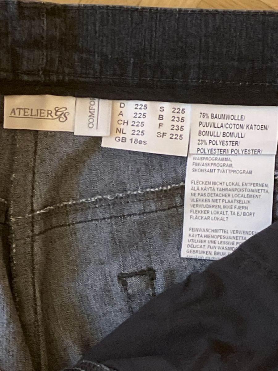 Jeans: Jeans – Gebraucht aus Baden von sylivianne 1