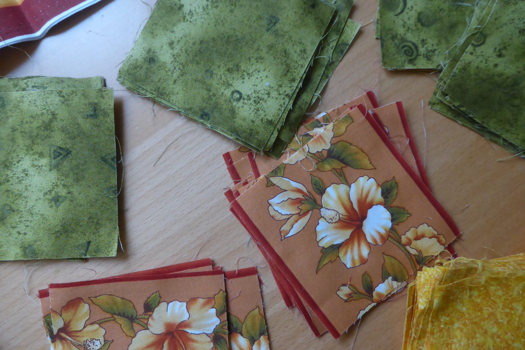 Tessuti: Exklusive Patchwork Restenstoffe zu einem Preis - Stoffpaket – Nuovo (secondo la descrizione) da Brunnadern venduto da pinkfaden 3