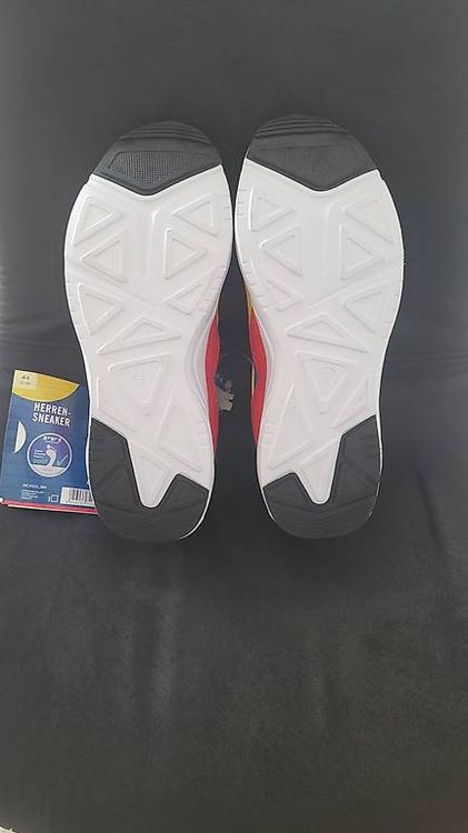 Lidl Chaussures hommes: Sneakers Lidl Neuves / Taille EU 44 – D'occasion à Neyruz FR par MirtoLoris 4