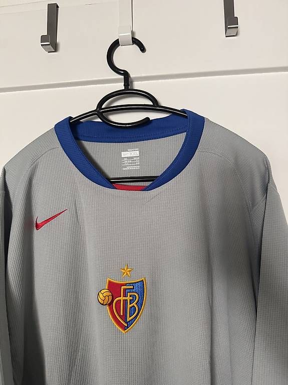 Canottiere & Pantaloni: Fc Basel Trikot XXL – Usato da Basel venduto da momo.st 1