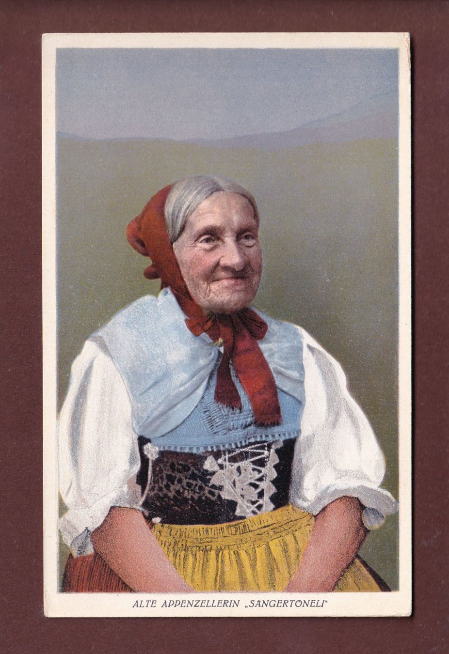 Cartoline postali: APPENZELL - Tracht - Sängertöneli – Usato da Pully venduto da nicecards