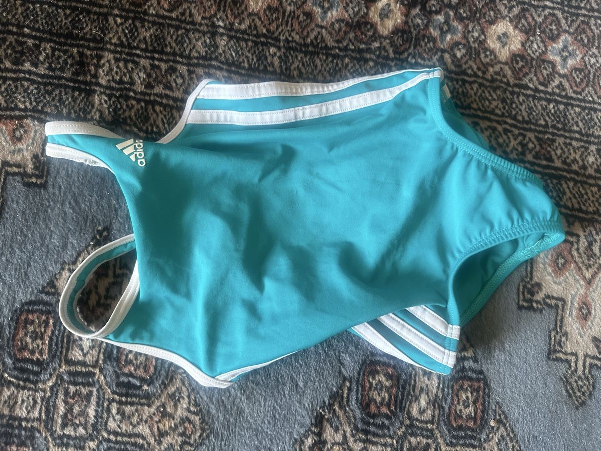 Adidas Maillots de bain: Adidas Badehose 110 – D'occasion à Uster par bek_v2ct