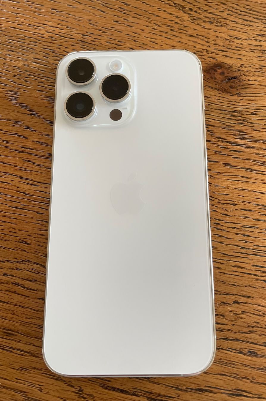 Apple Portables: iPhone 14 Pro Max - 256GB, silber – D'occasion à Hombrechtikon par NSC_H 2