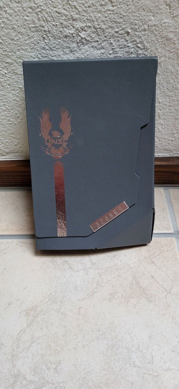Microsoft Giochi: Xbox 360 - Halo 4 Collectors Edition – Usato da Münsingen venduto da Heroism2010