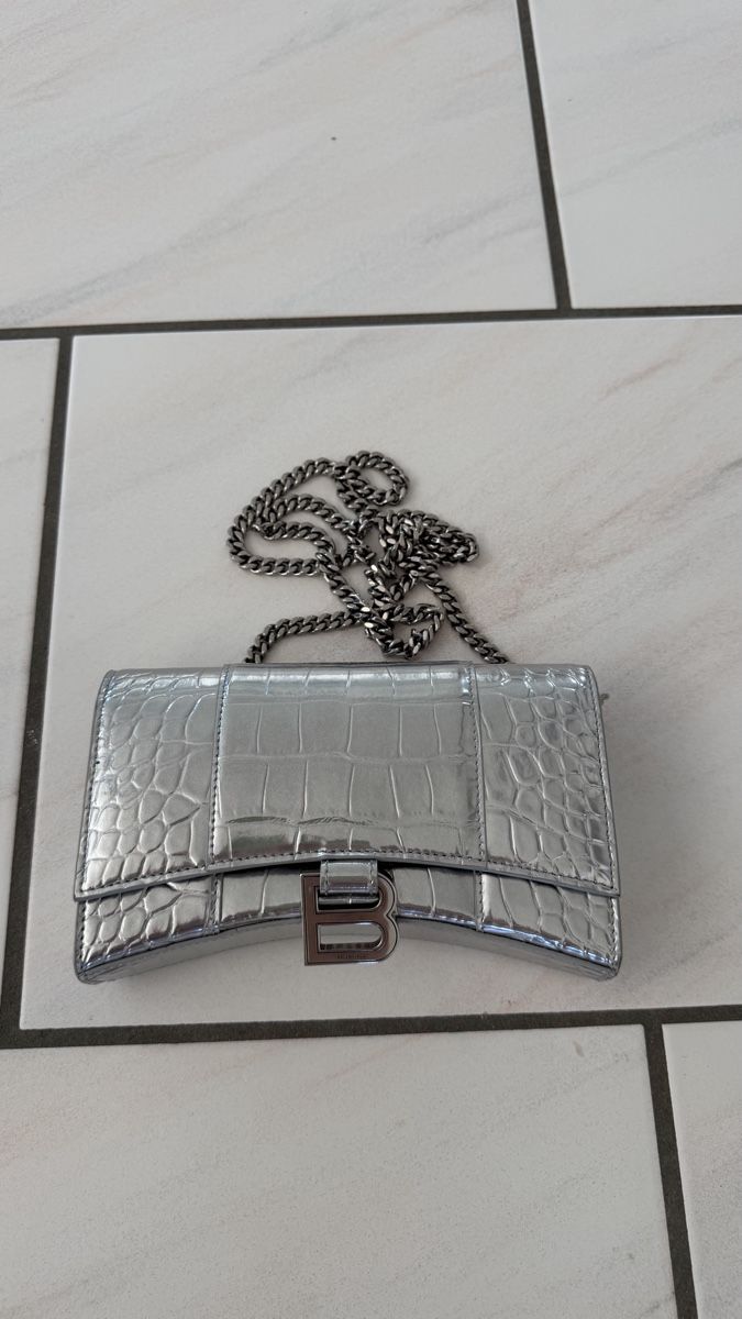 Borse da donna: Balenciaga Umhängetasche – Nuovo (secondo la descrizione) da Würenlos venduto da engeli028 1