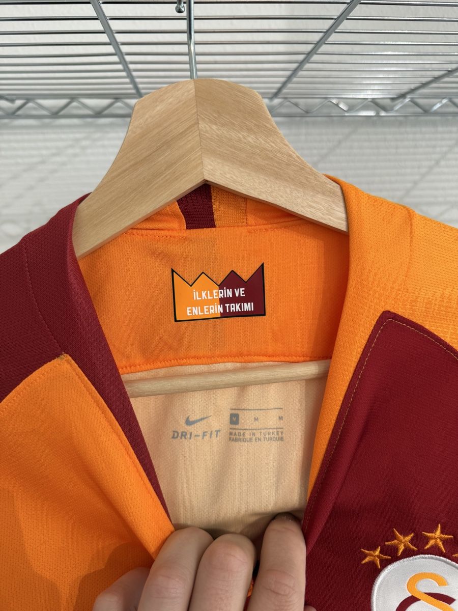 Nike Canottiere & Pantaloni: Vintage Nike Galatasaray Jersey Signed – Usato da Lausanne venduto da user1020rnt 2