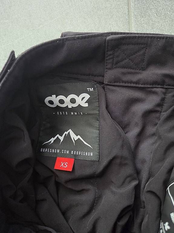 Vestes: Skijacke und Hose Dope Snow – D'occasion à Seon par J_R_Y 2
