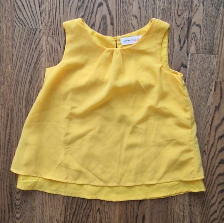 gelbes Sommer Oberteil Gr. 128 (7-8 Jahre)