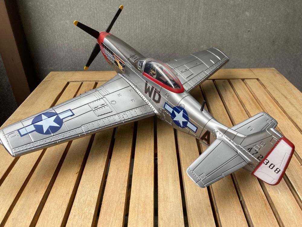 Mustang P-51 Ridge Runner Forces of Valor Fertigmodell 1:35 (Neu ...