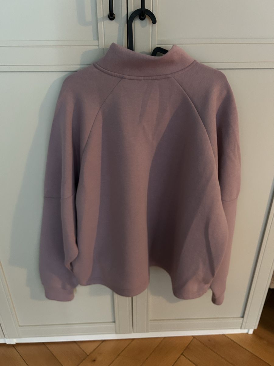 C&A Pullover & Sweatshirts: Lila Hoodie Pullover, C&A Active, XL – Gebraucht aus Luzern von bettygreen 1