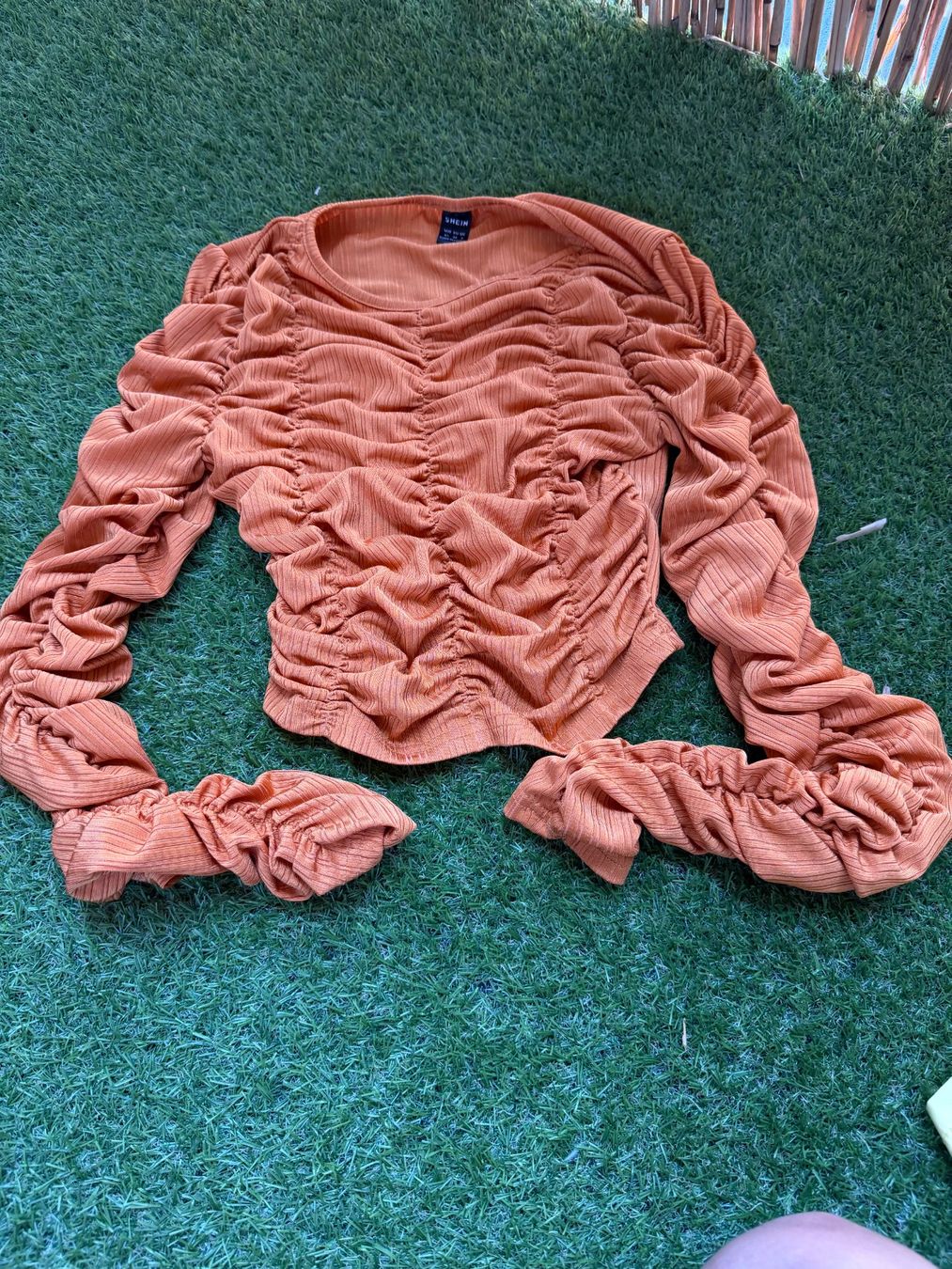 Chemisiers: Damen Oberteil orange Grösse XS – D'occasion à Riehen par ann_76jw