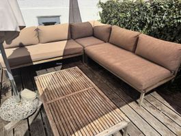 Gartenlounge Ecksofa Holz und Metall