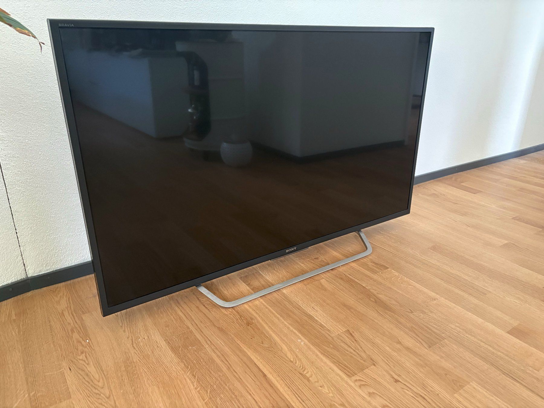 Sony Appareils TV: Sony 4K Smart TV - KD-49xd7005 – D'occasion à Uster par cha_h8xj 1