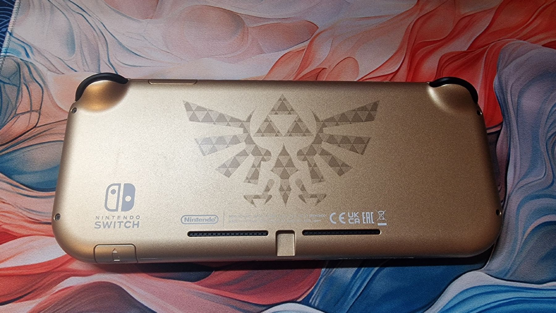 Nintendo Console: Nintendo Switch Lite Zelda Edition Gold Console Used – Usato da Nyon venduto da PMargarido 1