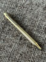 Vintage Stift CARAN D‘ ACHE vergoldet RAR