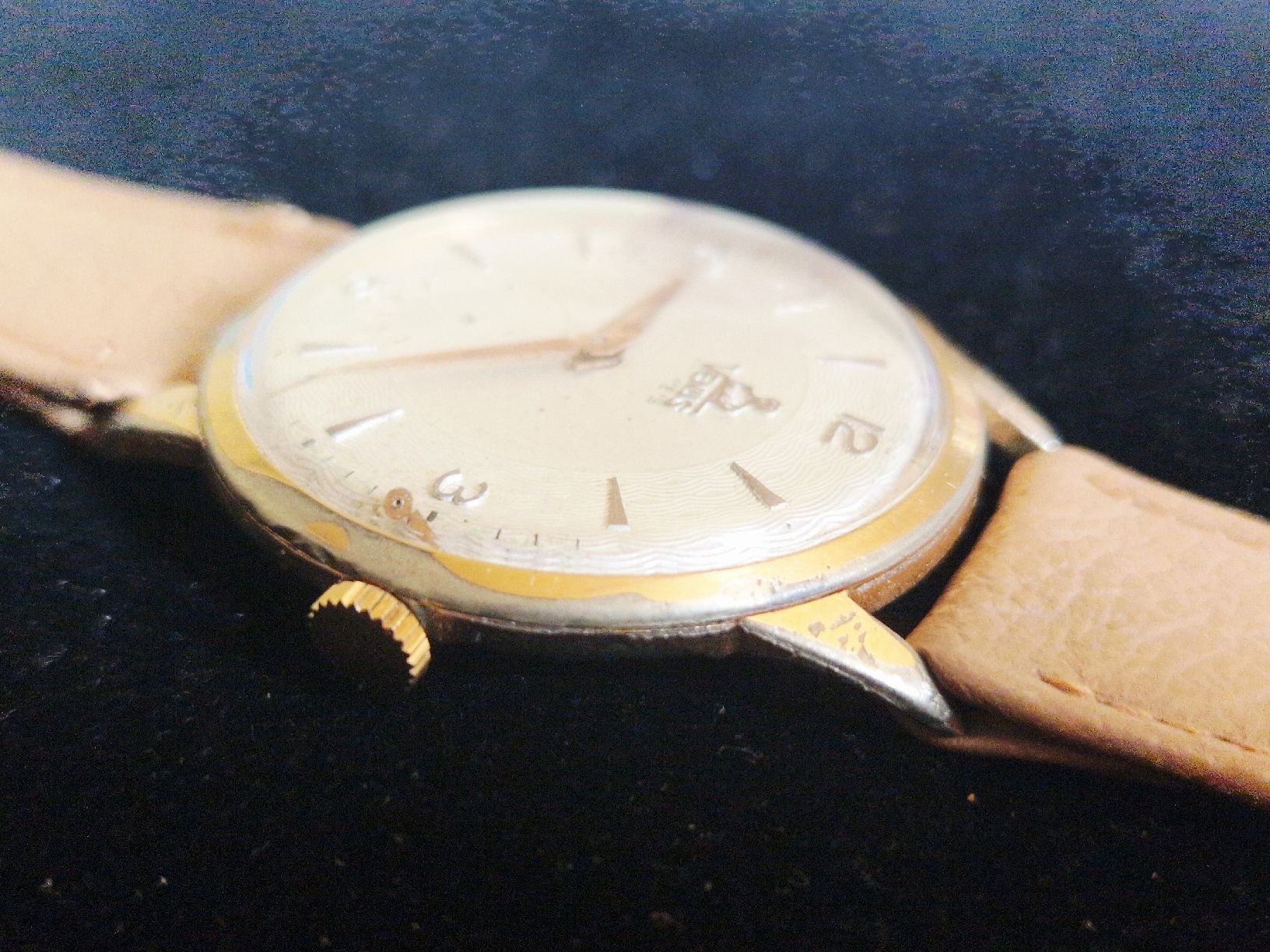 Venus Uhren: Montre Venus – Defekt aus Undervelier von Tufitufi7 2